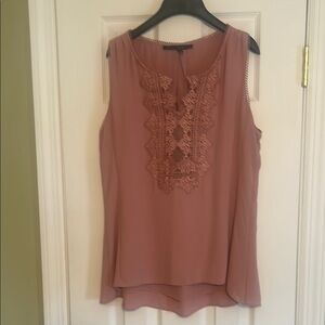 Elegant Lace Detail Sleeveless Top - Pink